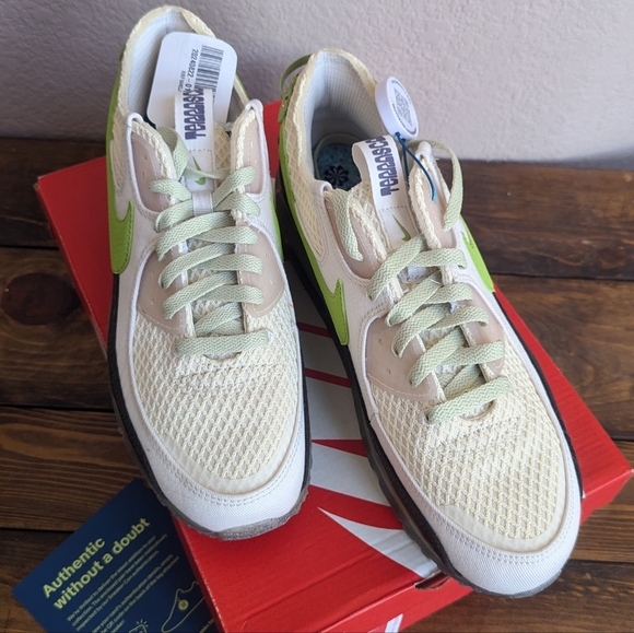 NEW Nike Air Max 90 Terrascape "Vivid Green" Phantom - Picture 7 of 7